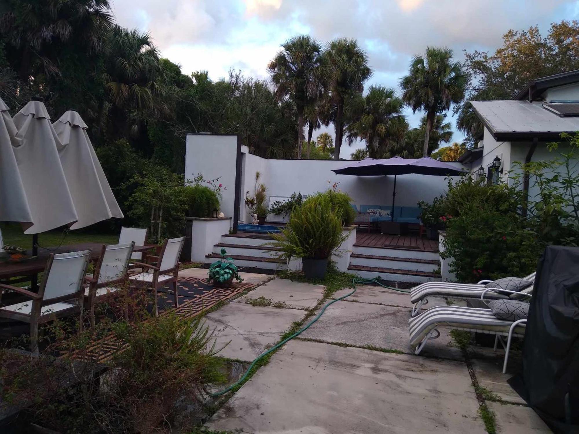 Naples' Hidden Gem Lägenhet Exteriör bild
